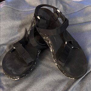 Teva Midform Universal Glow Sandal